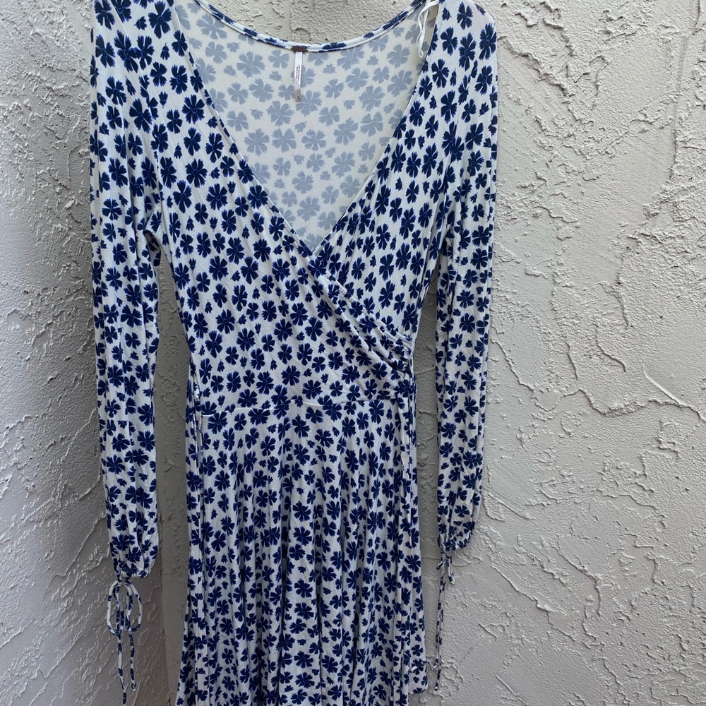 Free People wrap style dress size S - Picture 11 of 13